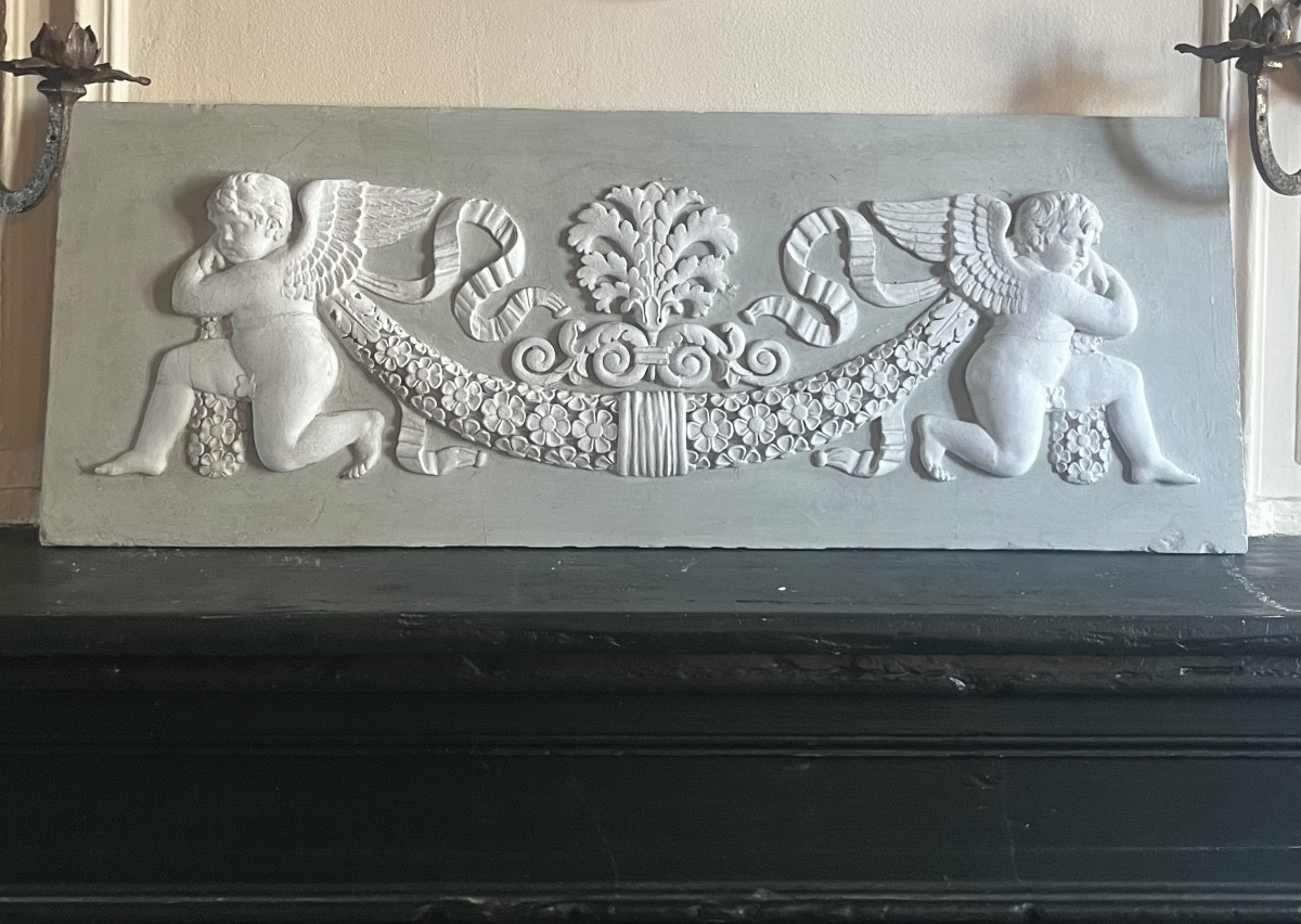 Paire de reliefs en plâtre époque Restauration -photo-2