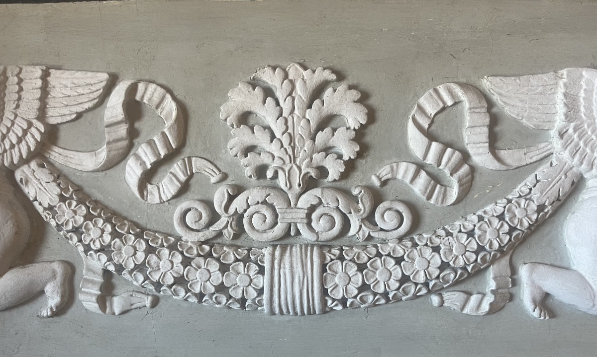Paire de reliefs en plâtre époque Restauration -photo-4
