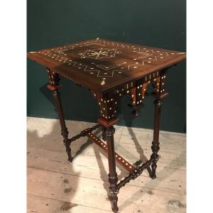 Petite Table XIXème En Palissandre Et Incrustations D’os