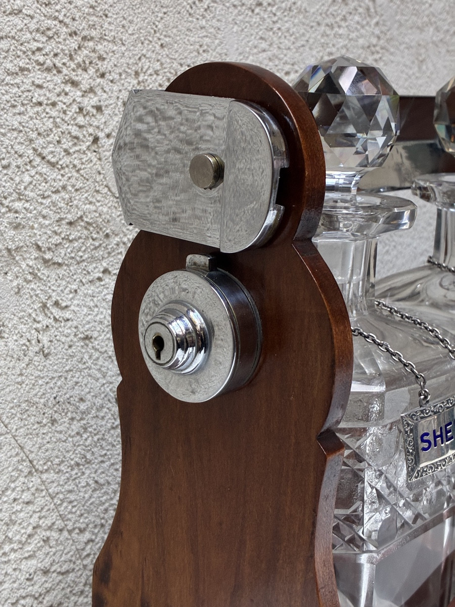 CAVE A WHISKY EN ACAJOU ET CRISTAL MOULÉ, ANGLETERRE, CIRCA 1930-photo-1