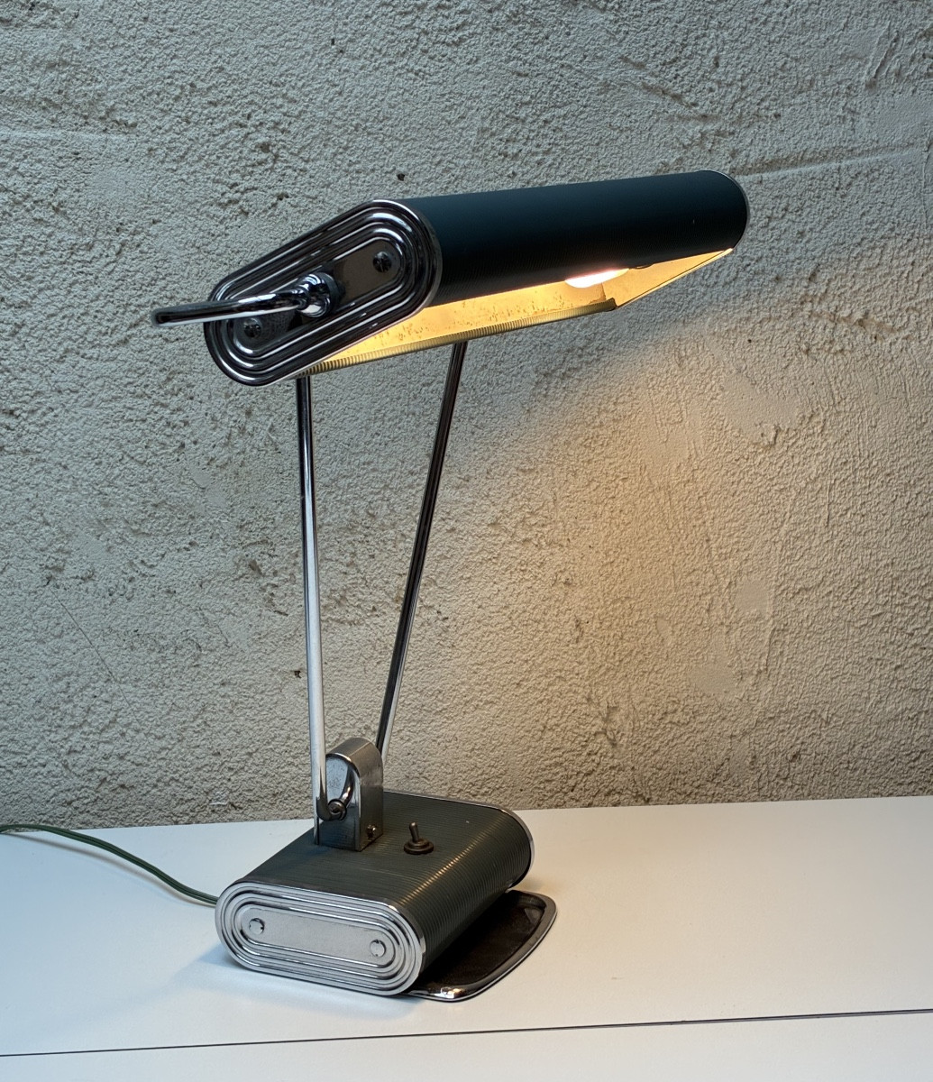Articulated Desk Lamp, Jumo Establishment, Model 71