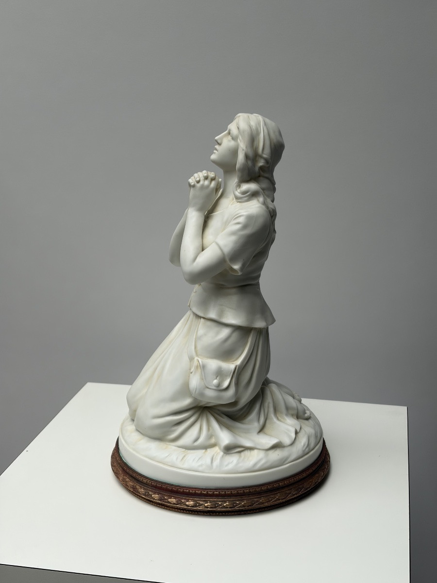 "joan Of Arc", Biscuit Figurine From The Scheibe-alsbach Porcelain Factory, Germany-photo-3