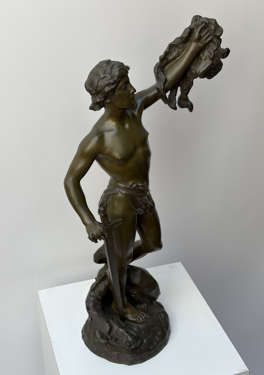 Bronze Subject, -photo-4