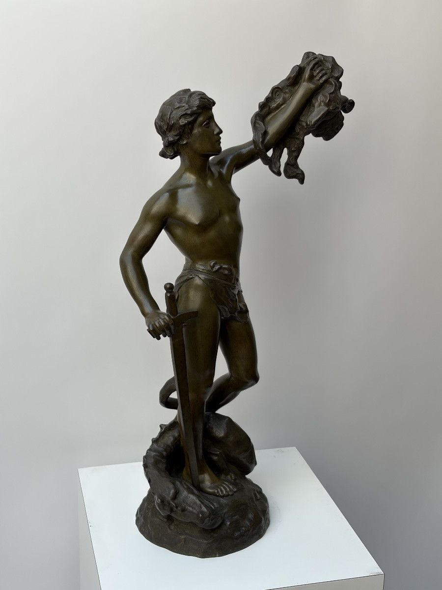 Bronze Subject, -photo-6