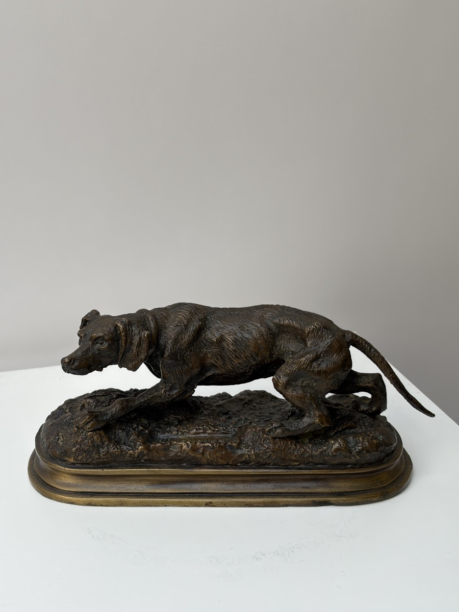 SUJET EN BRONZE, "CHIEN DE CHASSE", SIGNÉ Y. MONGNIEY