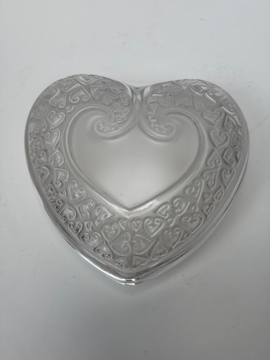 LALIQUE FRANCE, BOITE A BIJOUX EN CRISTAL MOULE-photo-2
