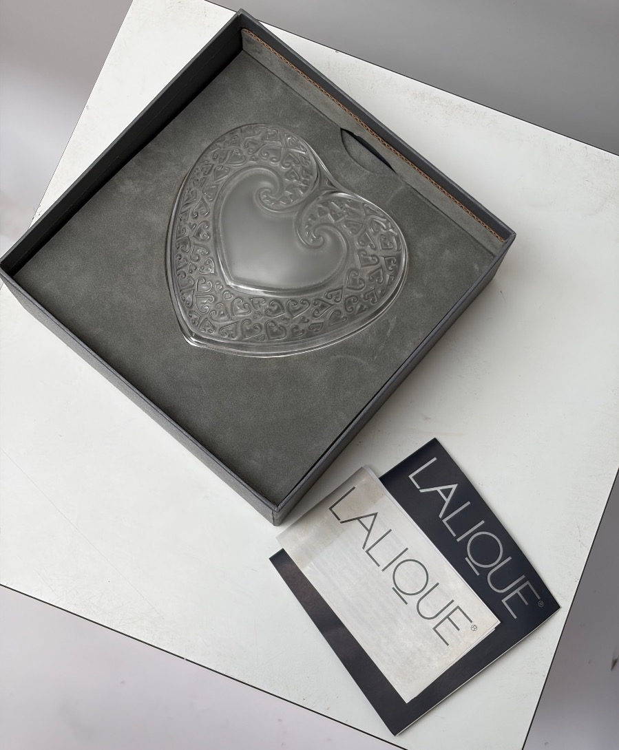 LALIQUE FRANCE, BOITE A BIJOUX EN CRISTAL MOULE-photo-2