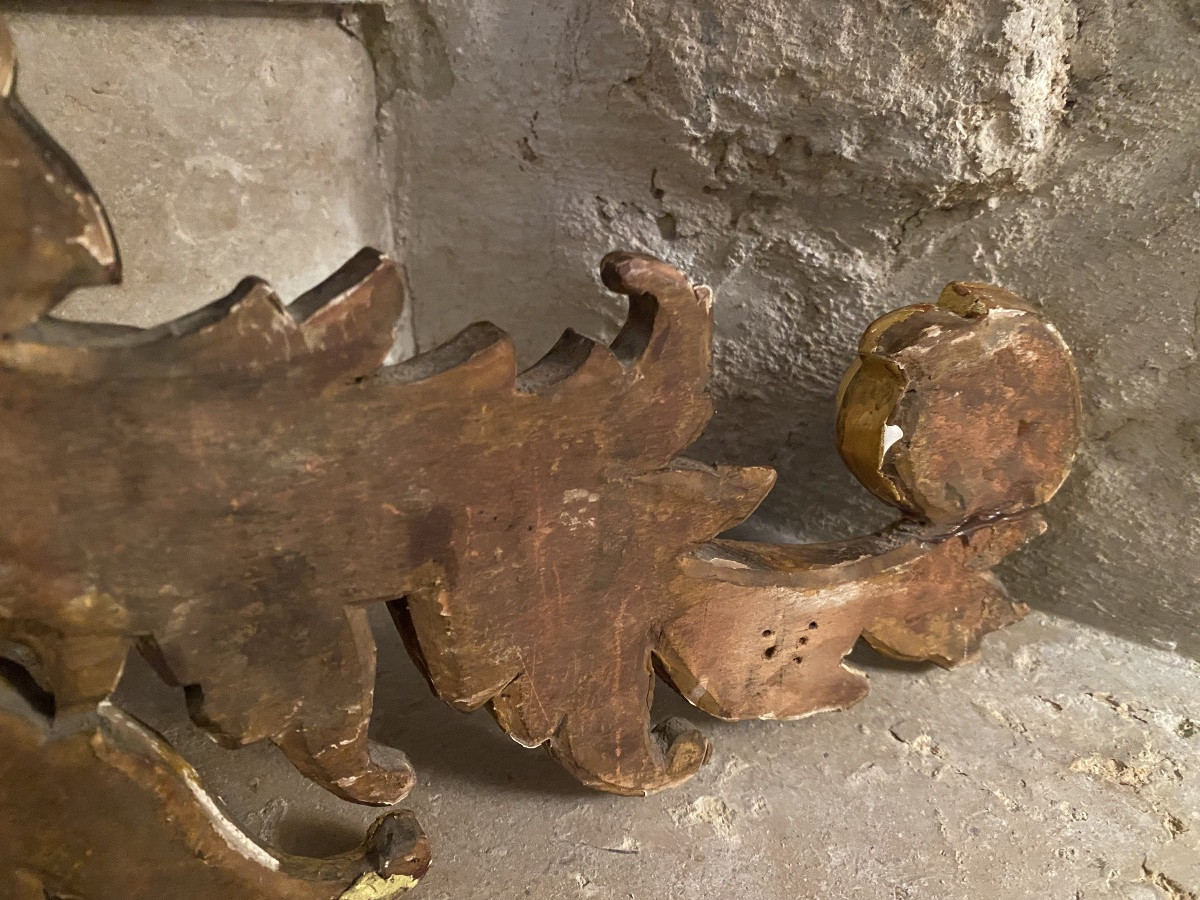 Gilded Wooden Pediment -photo-1