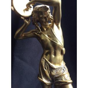 Napolitain jouant du tambourin, bronze A. Carrier Belleuse (1824-1887)