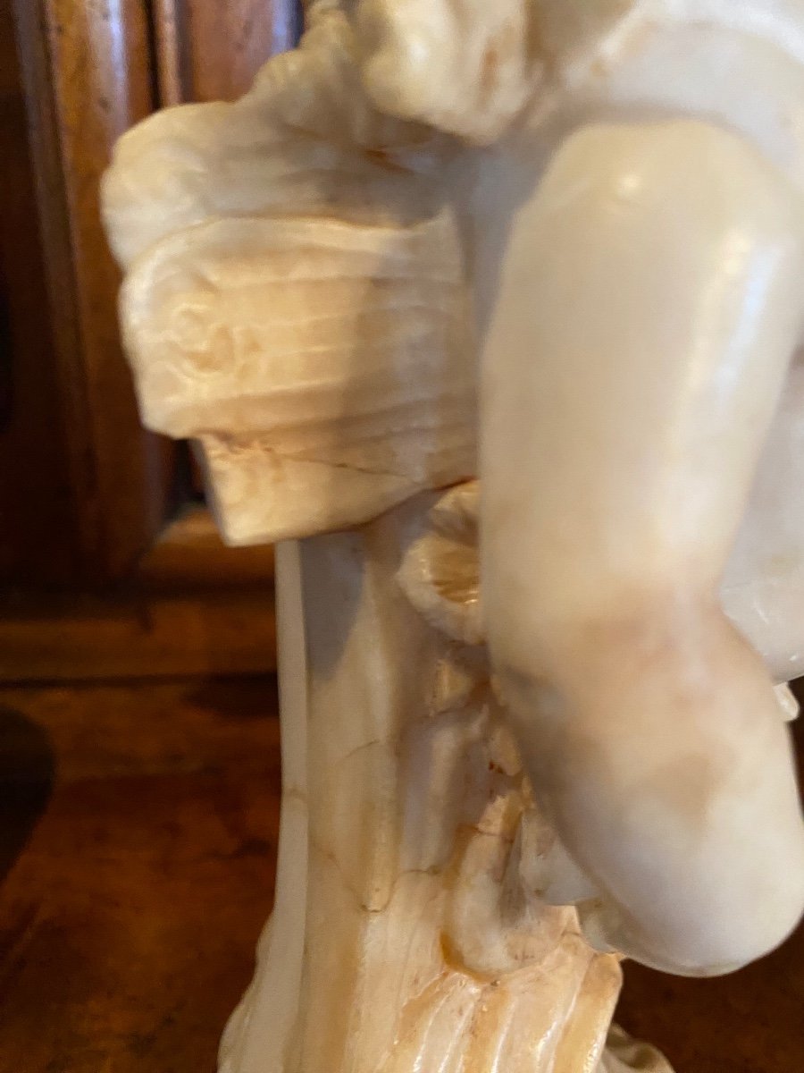 Charmante Statue En Albâtre Du XVIII Eme Siècle : Zéphyr Dieu Des Vents-photo-8