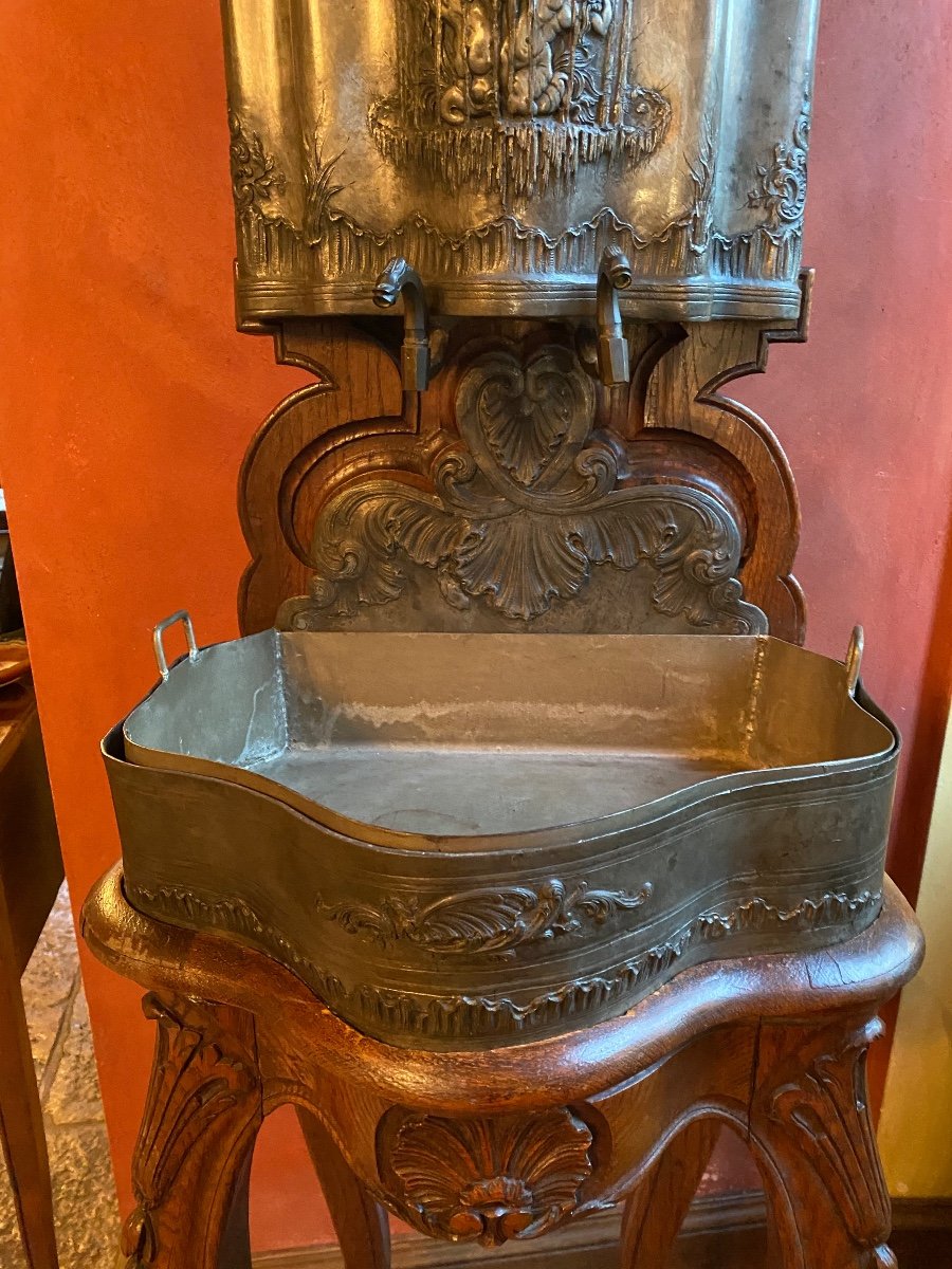 Superb Fountain In Chiselled Pewter On Its Louis XV Style Oak Cabinet-photo-6