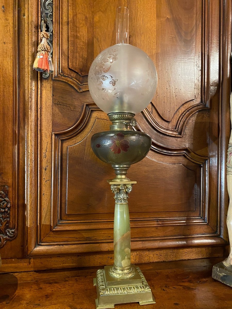 Très Grande Lampe à Pétrole, Onyx, Bronze Et Verre émaillé Fin Du XIX Eme Siècle -photo-1