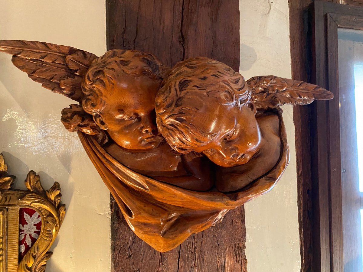 Paire D’anges Sculptés Enlacés, XIX Eme Siècle 