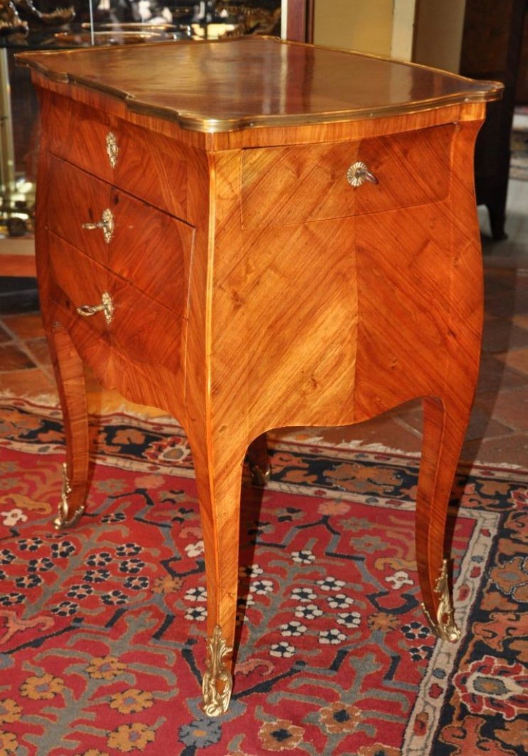 Small Louis XV Style Tomb Chest Of Drawers-photo-4