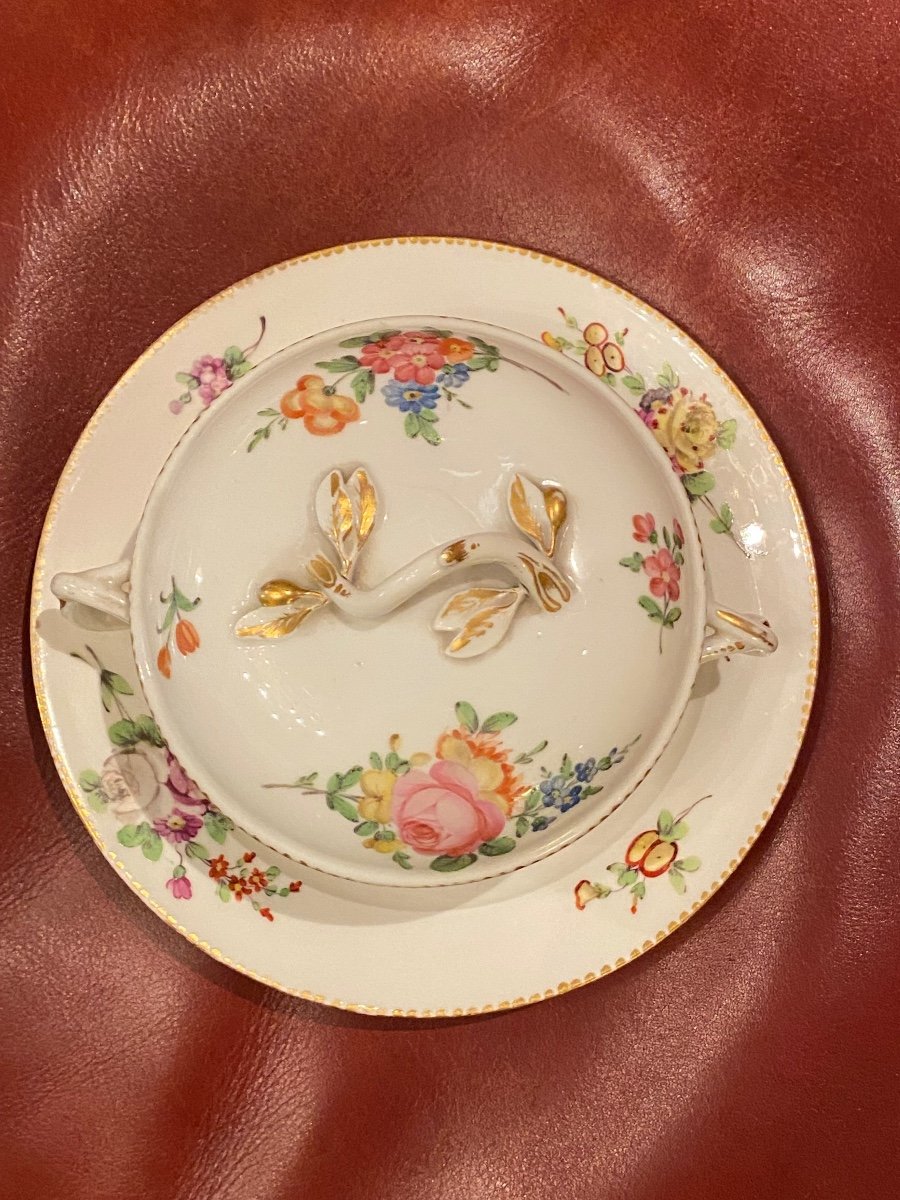 Rare Bouillon Bowl And Its Bowl From The 18th Century Signed Veuve Perrin In Marseille-photo-1