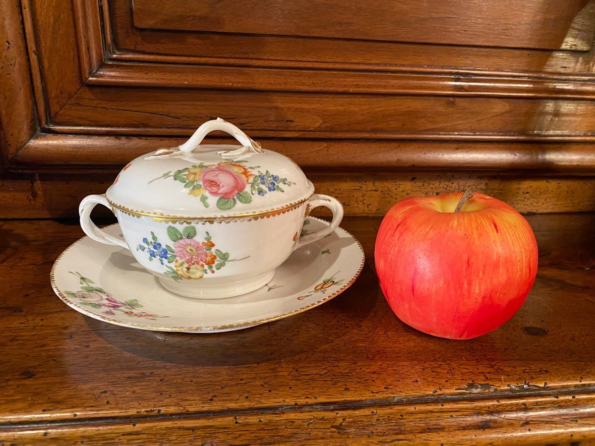 Rare Bouillon Bowl And Its Bowl From The 18th Century Signed Veuve Perrin In Marseille-photo-2