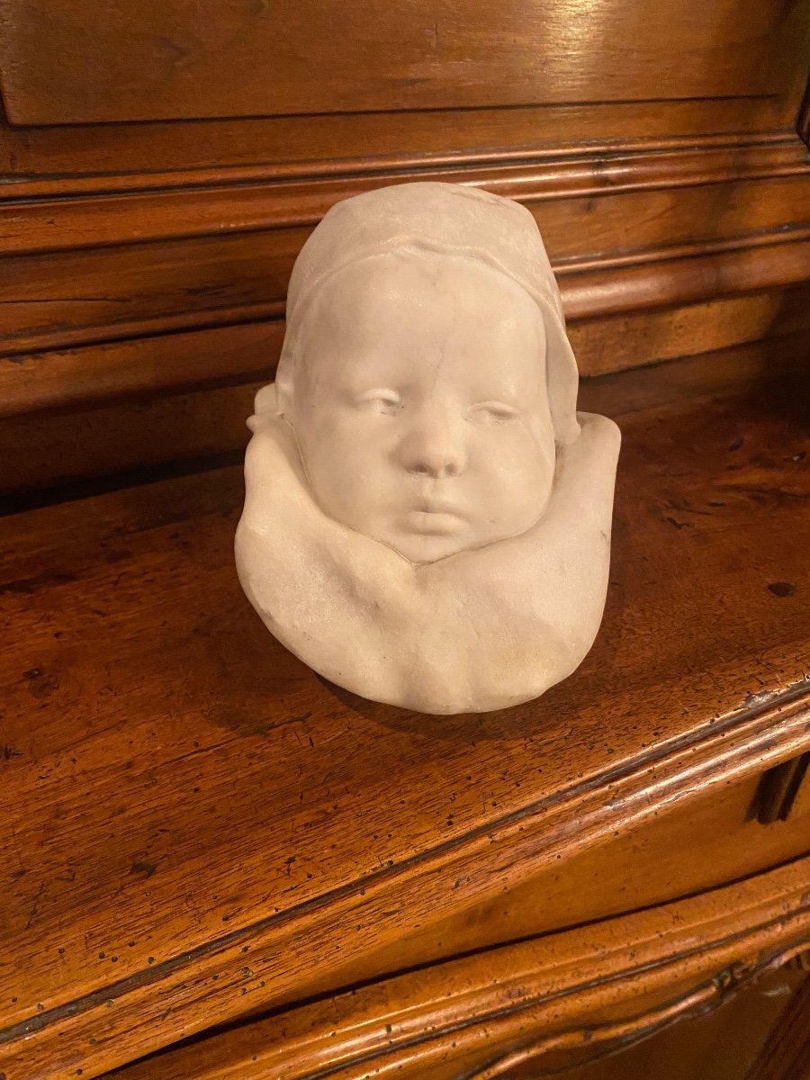 Adorable Infant Head After Jean Carriès In White Marble-photo-3