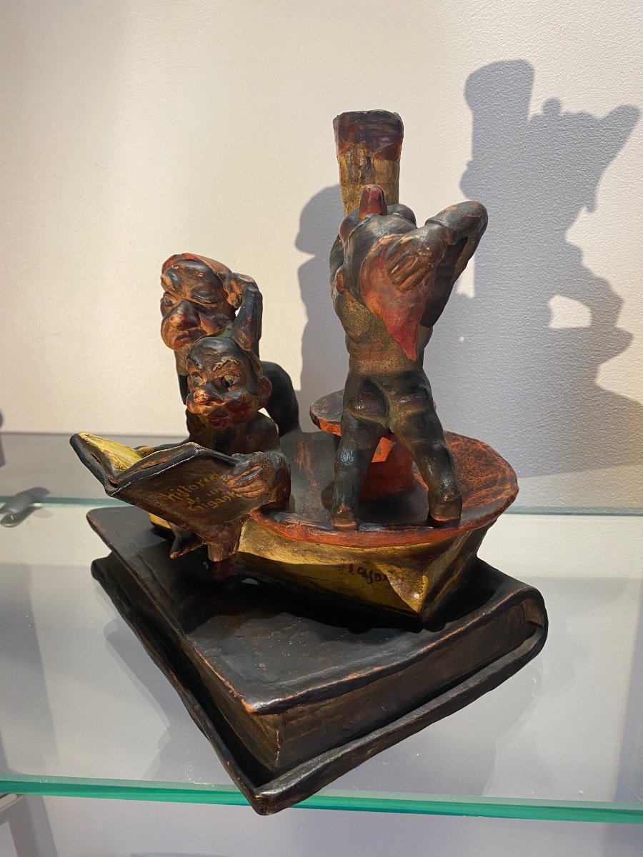 Amusante Terre Cuite Aux Trois Gnomes Lisant Sur Des Livres-photo-4