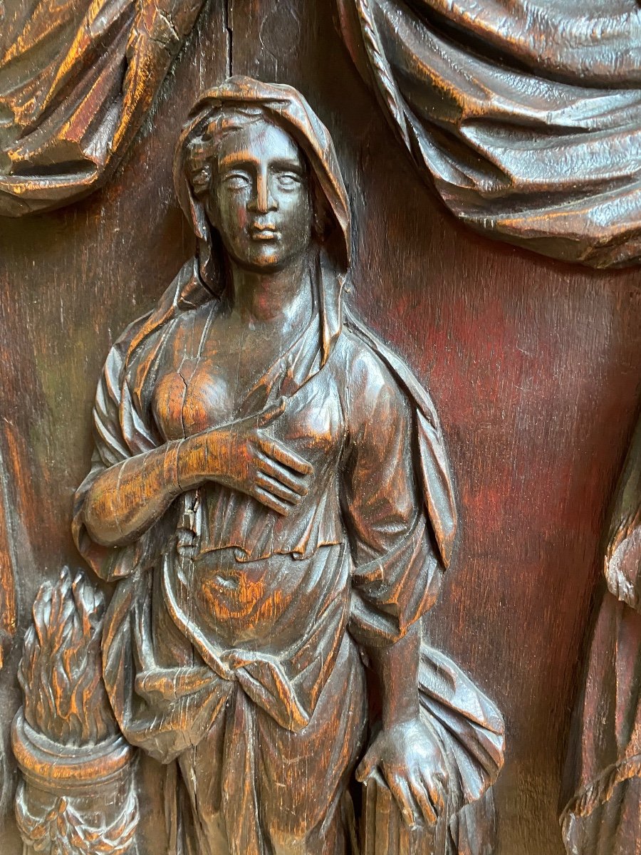 Grande Vestale En Haut Relief En Chêne Fin Du XVII Eme Siècle -photo-6