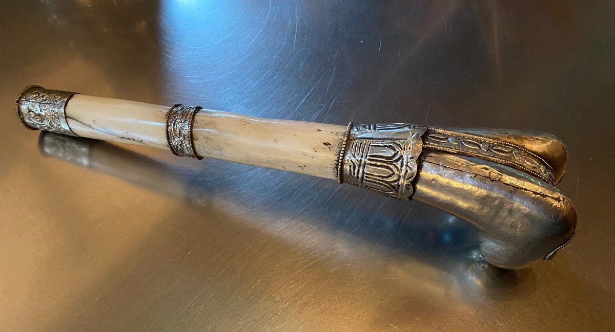 Rare Tibetan Kangling In Femur And Silver Early 20th Century 