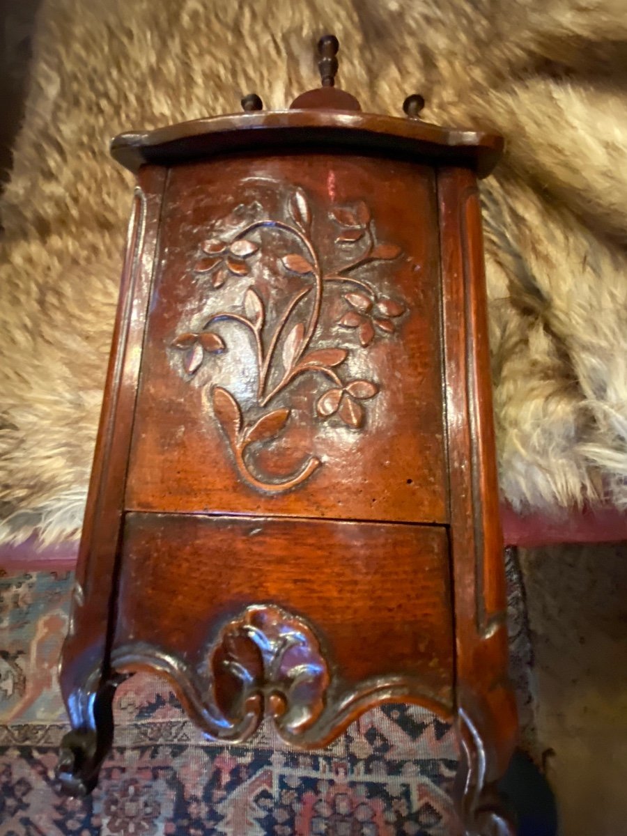 Provencal Saliero In Louis XV Walnut, From The 18th Century -photo-3