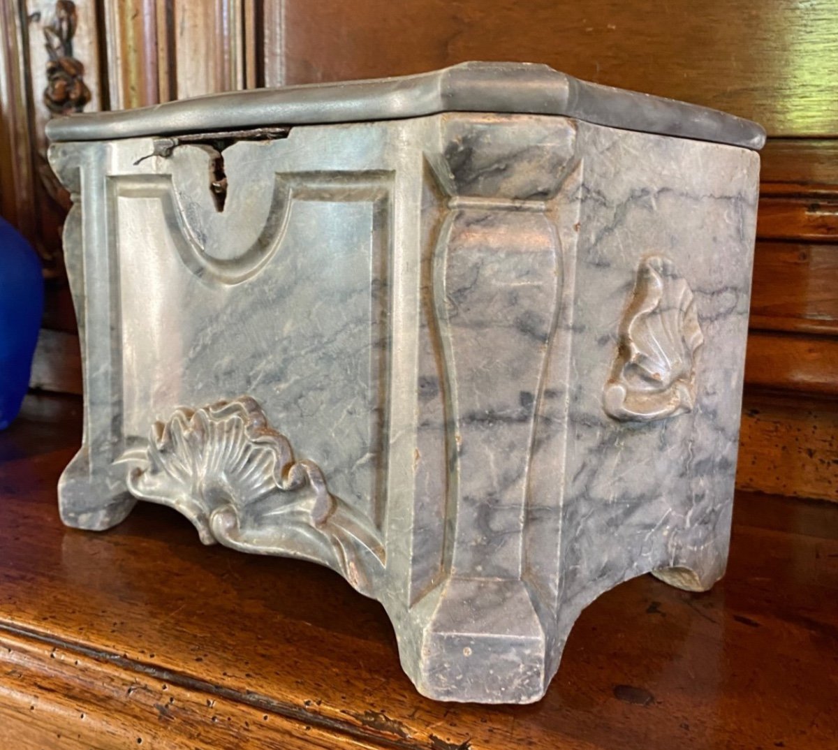 18th Century Blue Turquin Marble Viscera Box -photo-7