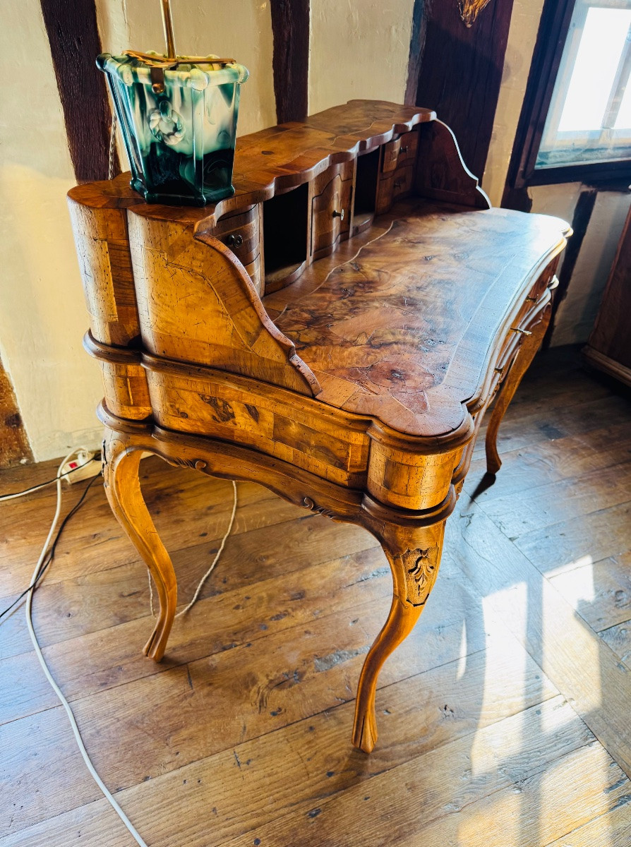 Bureau à Gradin De Style Louis XV En Loupe De Noyer, XIX Eme Siècle -photo-3