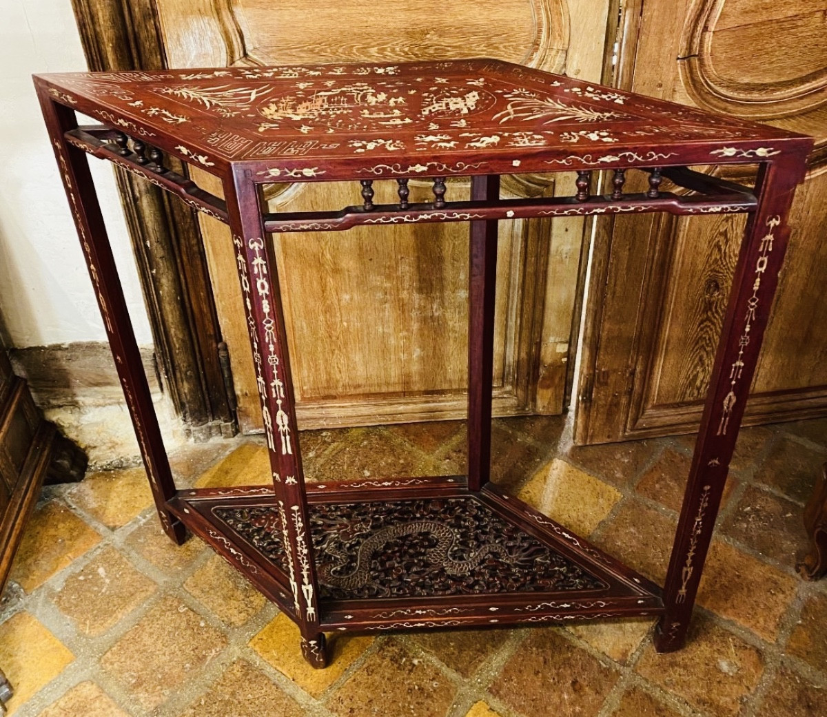 Console Losangique Du Vietnam De L’exposition Universelle De Paris 1889