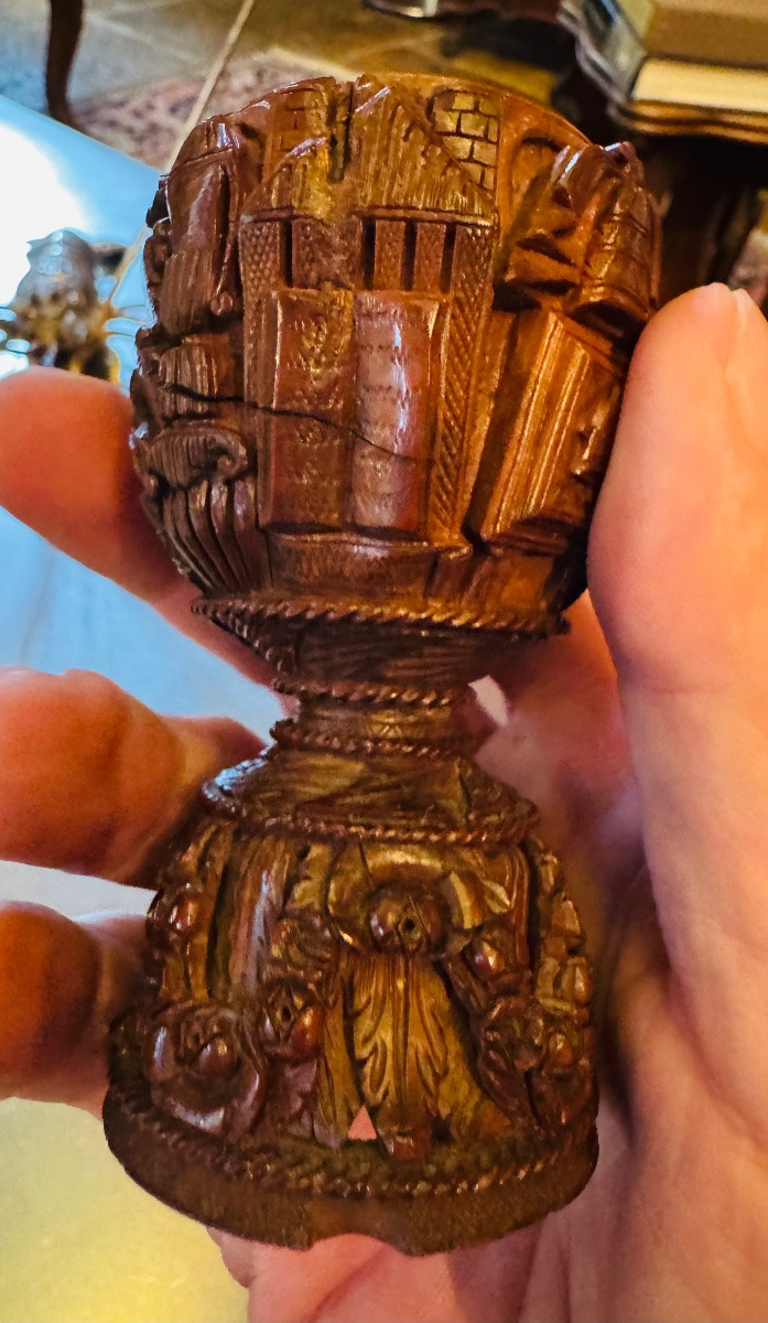 18th Century Chalice Carved With Religious Attributes In Corozo Nut-photo-3