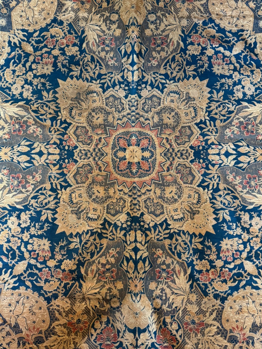 Large Woven Orientalist Table Mat From The Early 20th Century -photo-3