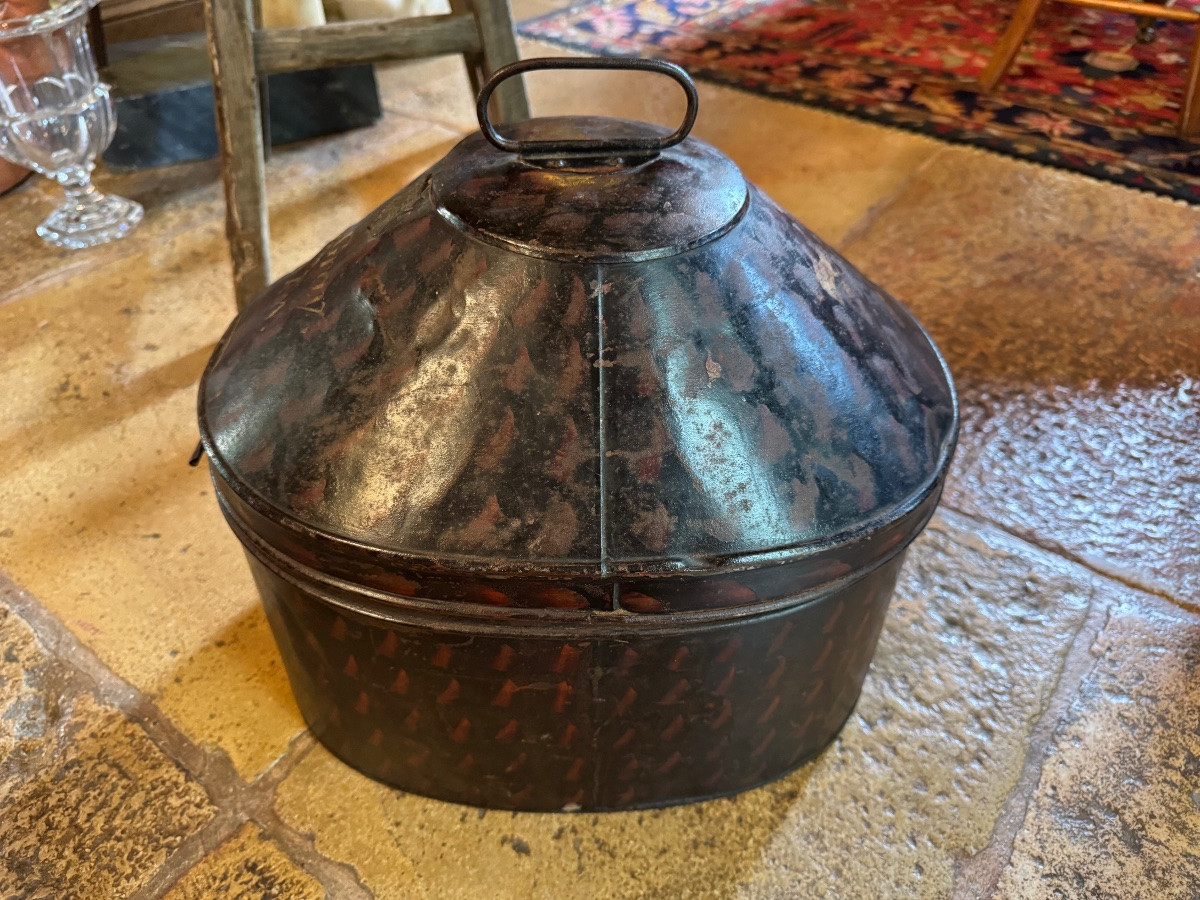 Large English Hat Box In Painted Sheet Metal, Late 19th Century -photo-4