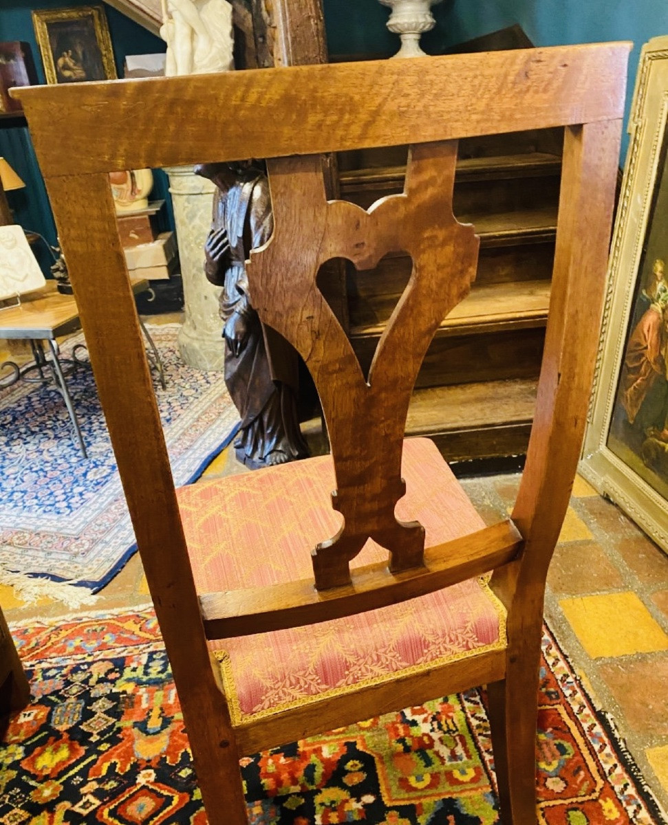 Set Of 6 Upholstered Chairs With Heart Decor In Blond Mahogany From The Restoration Period-photo-6