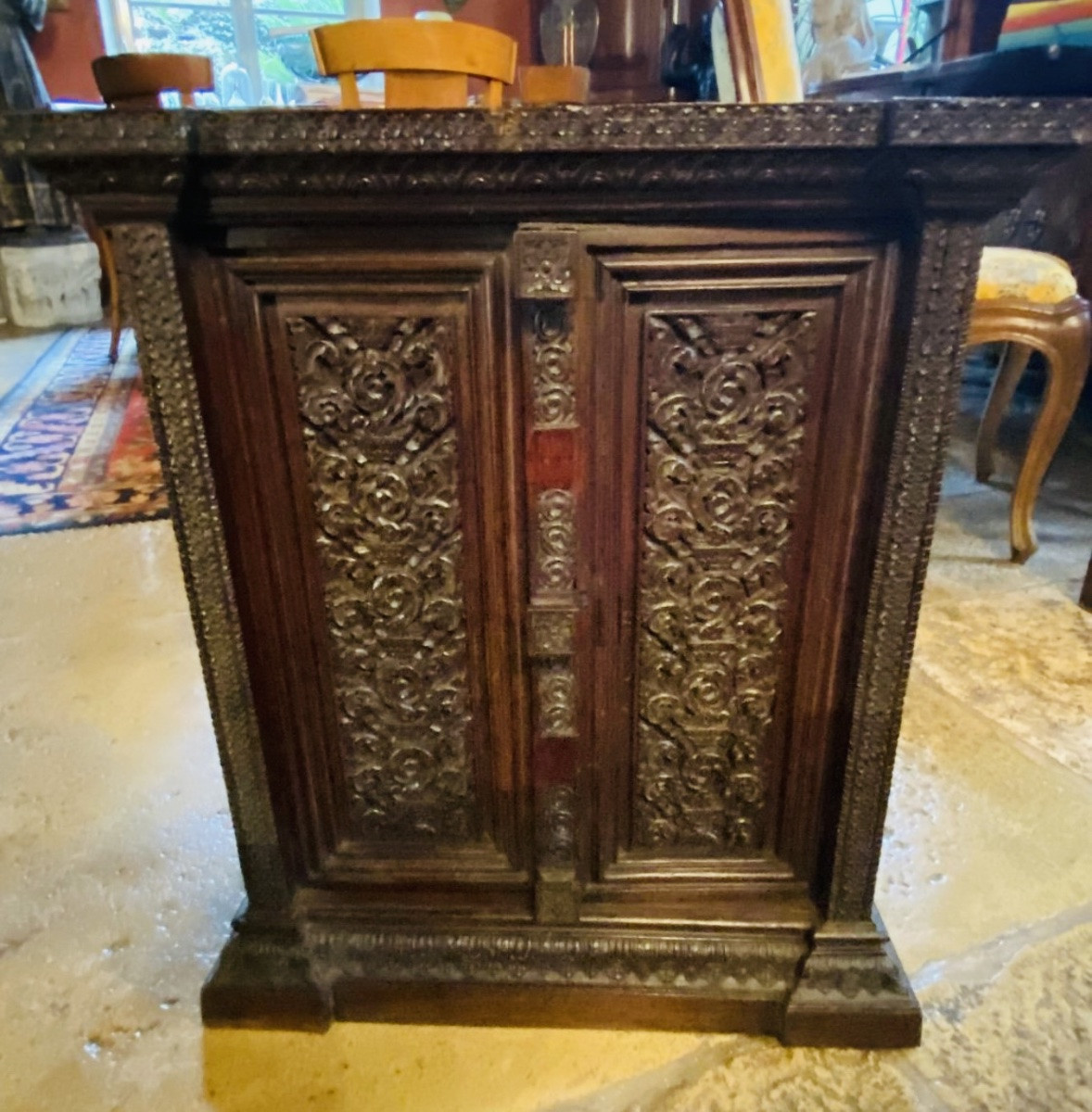 Rare Armoirette De Collectionneur En Palissandre Massif Du Milieu Du XIX Eme Siècle-photo-2