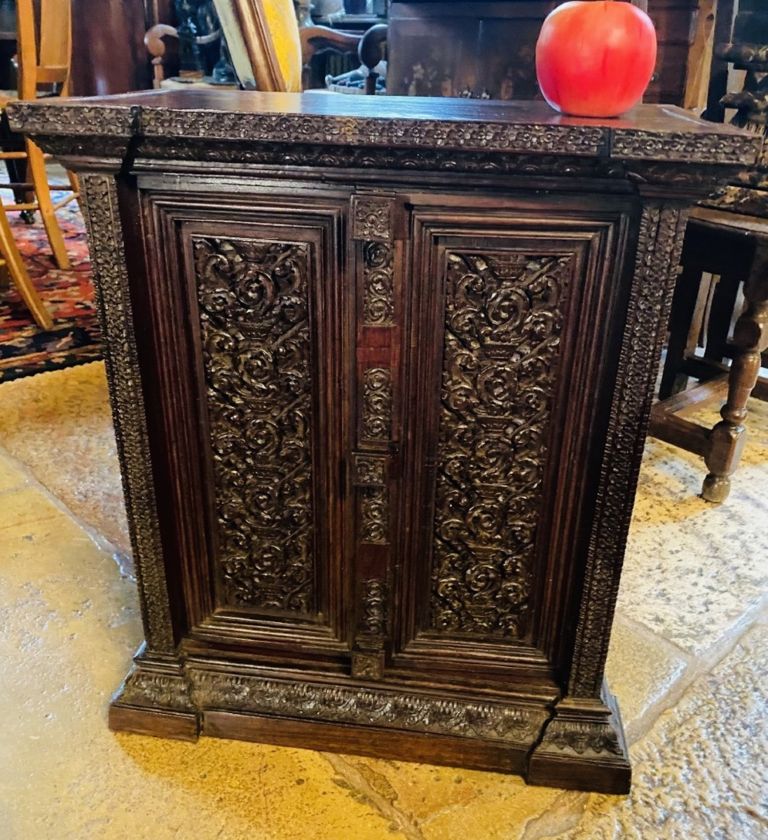 Rare Armoirette De Collectionneur En Palissandre Massif Du Milieu Du XIX Eme Siècle-photo-4