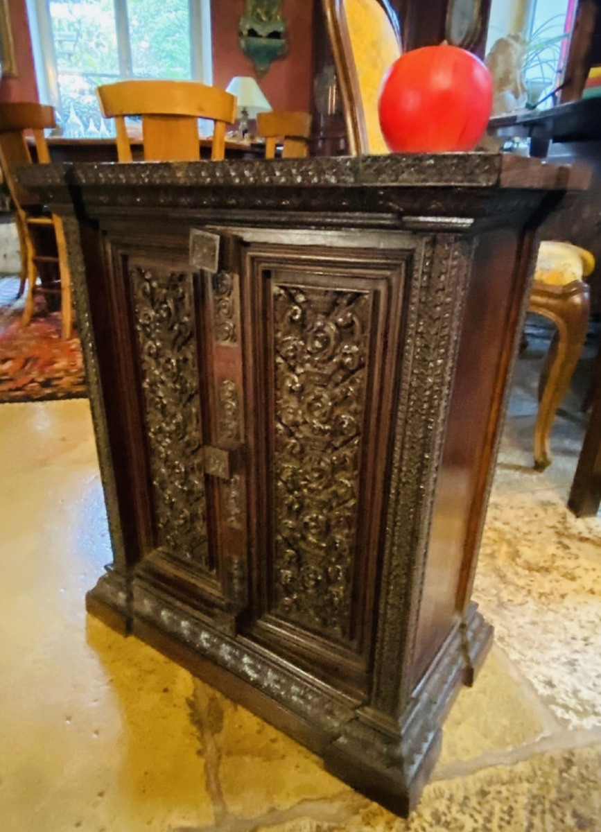 Rare Armoirette De Collectionneur En Palissandre Massif Du Milieu Du XIX Eme Siècle-photo-5