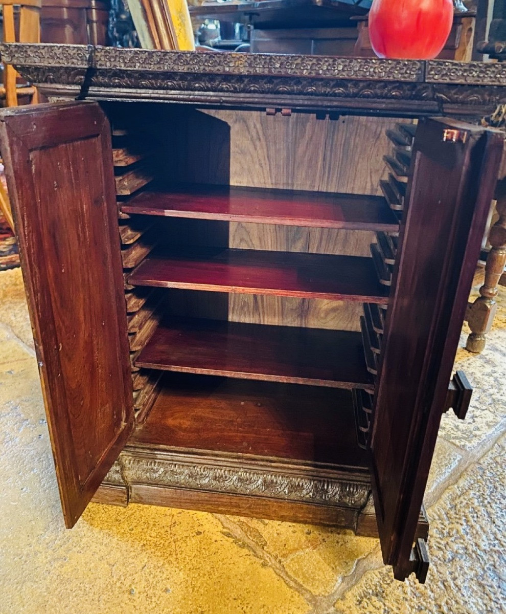 Rare Armoirette De Collectionneur En Palissandre Massif Du Milieu Du XIX Eme Siècle-photo-7