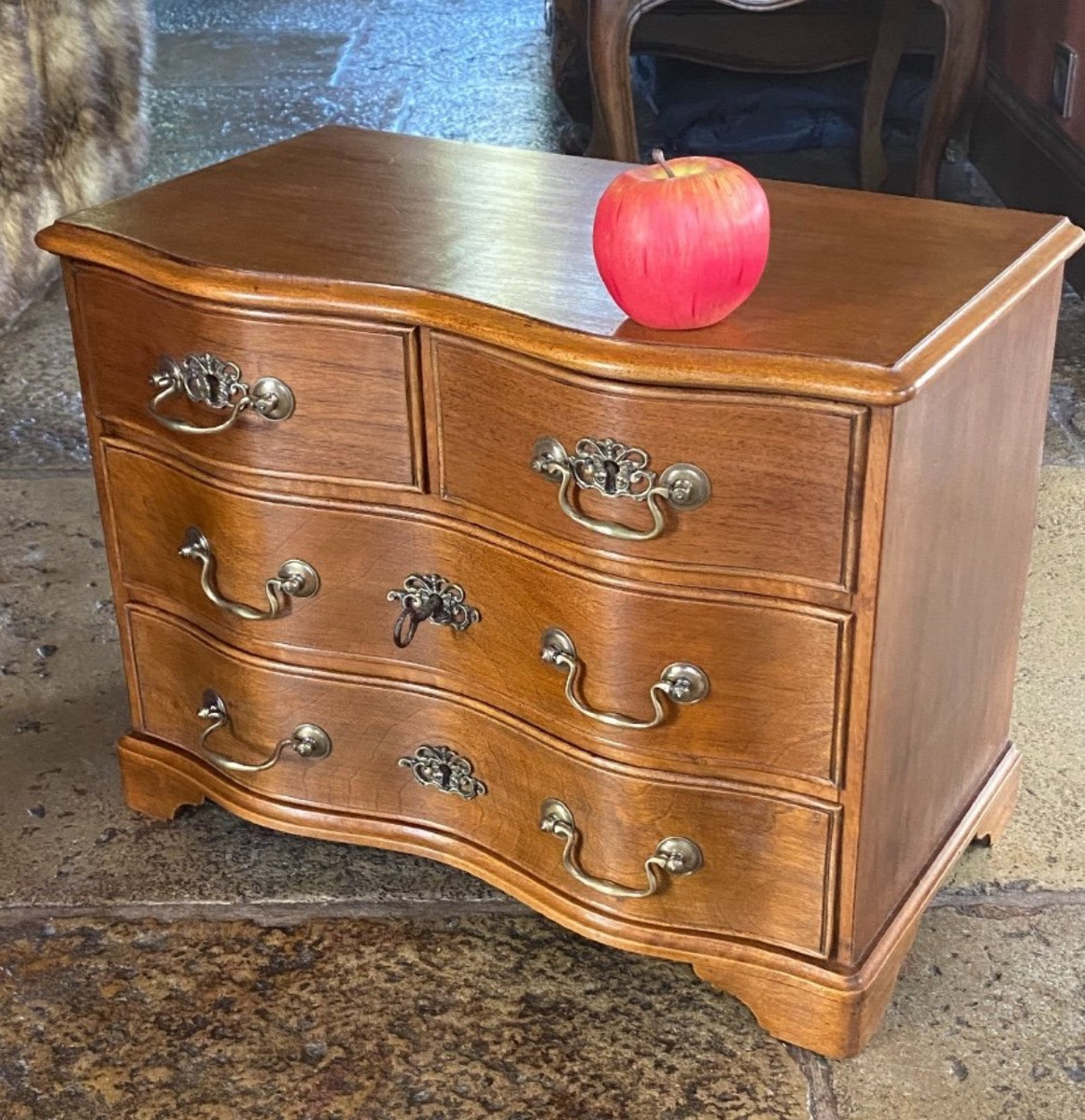 Commode De Poupée Ou D’enfant En Noyer Début Du XX Eme Siècle-photo-2