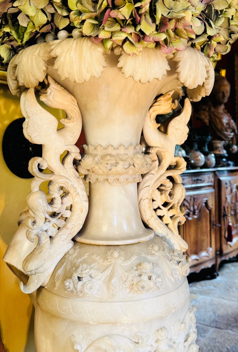 Imposing Monumental Italian Alabaster Vase In The Spirit Of The Grand Tour, Early 20th Century-photo-2