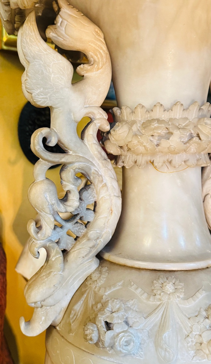 Imposing Monumental Italian Alabaster Vase In The Spirit Of The Grand Tour, Early 20th Century-photo-3