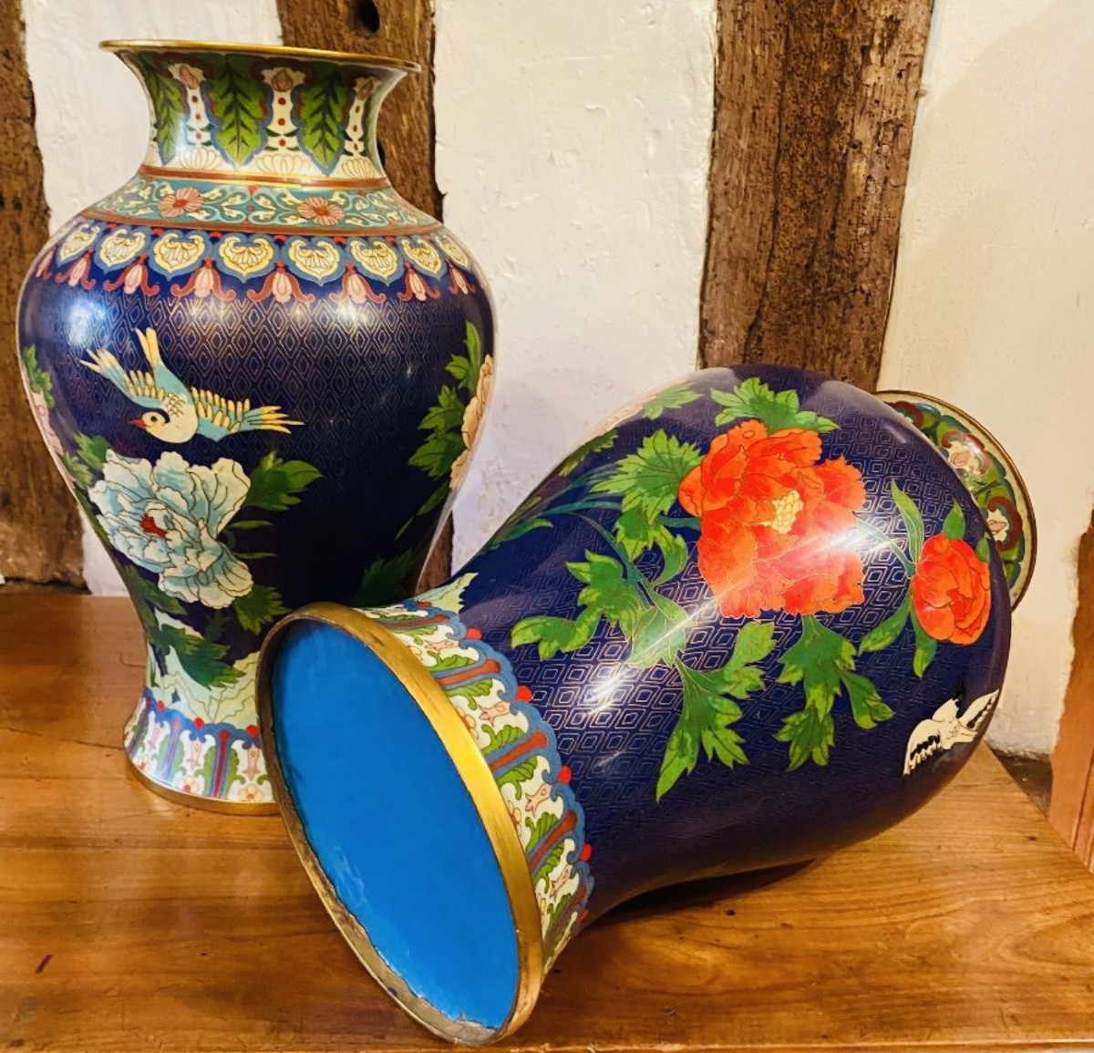 Important Pair Of Cloisonné Peony Vases, China, Early 20th Century-photo-4