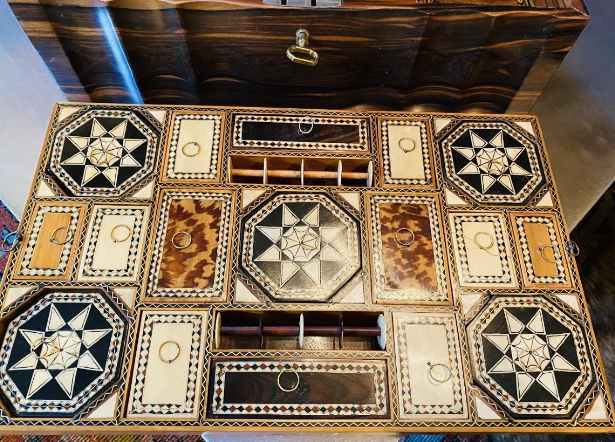 Grand Coffret à Compartiments Anglo Indien Du XIX Eme Siècle-photo-3