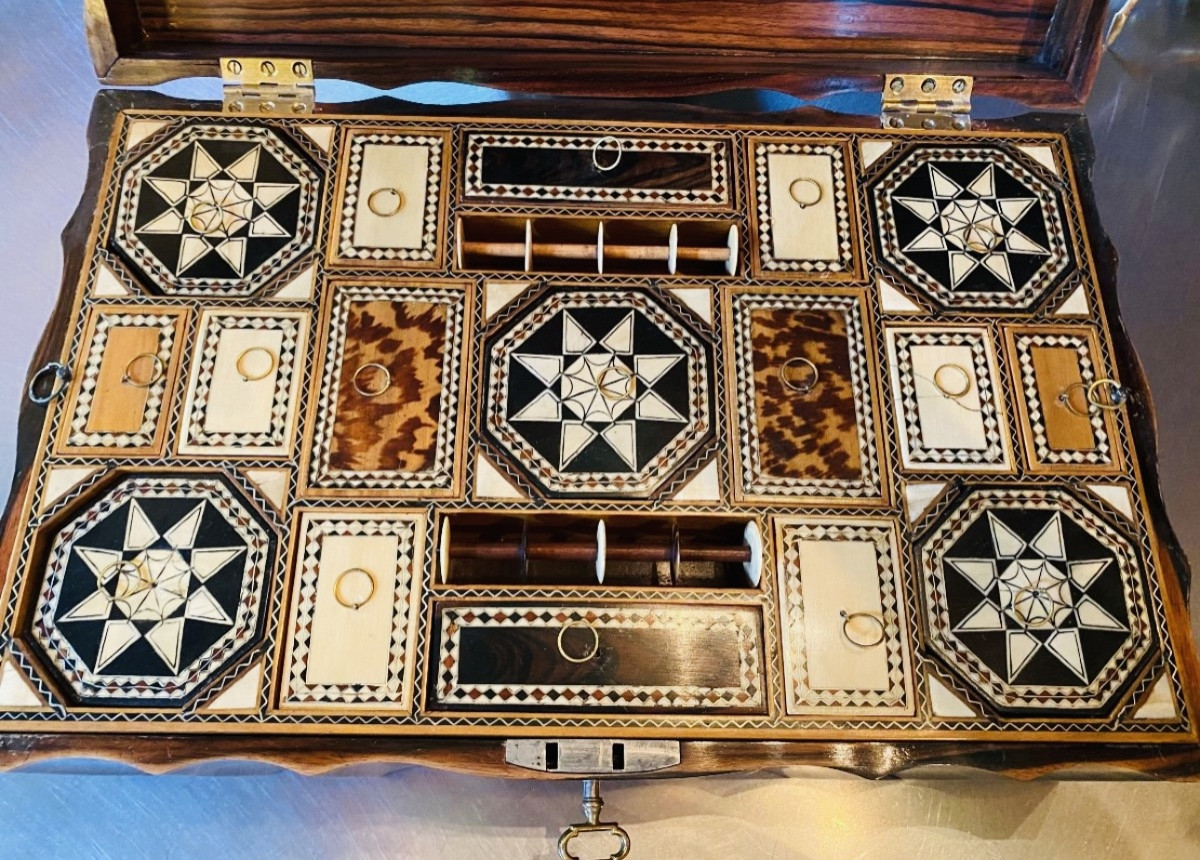 Grand Coffret à Compartiments Anglo Indien Du XIX Eme Siècle-photo-7