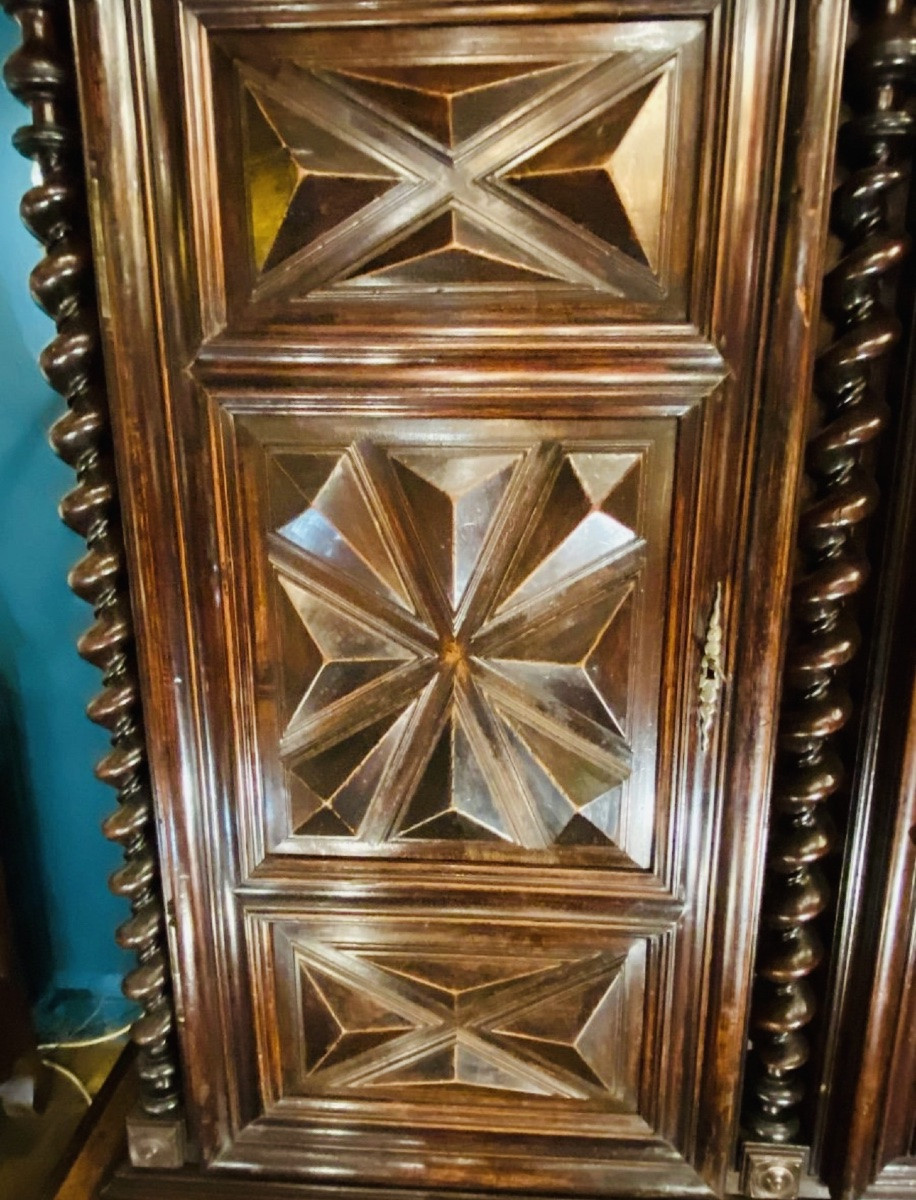 Armoire à pointes De Diamants En Noyer, bourgogne XVIII eme siècle -photo-2