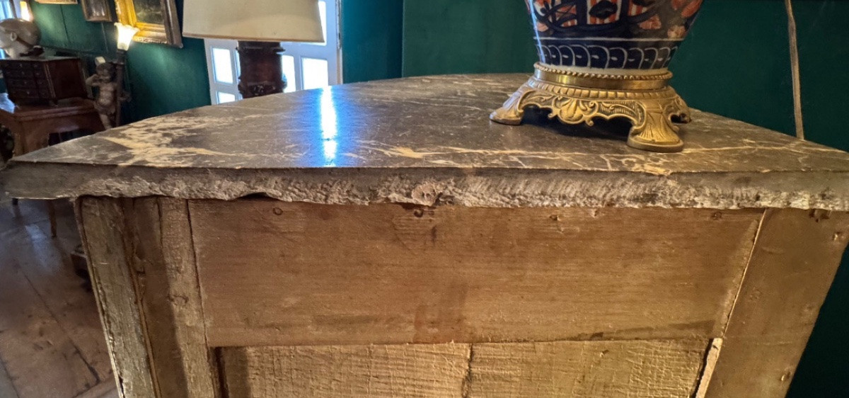 Encoignure galbée du XVIII eme siècle peinte.-photo-8