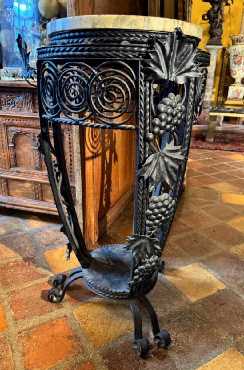 Art Deco Wrought Iron Pedestal Table With Bunches Of Grapes And Vine Leaves -photo-3