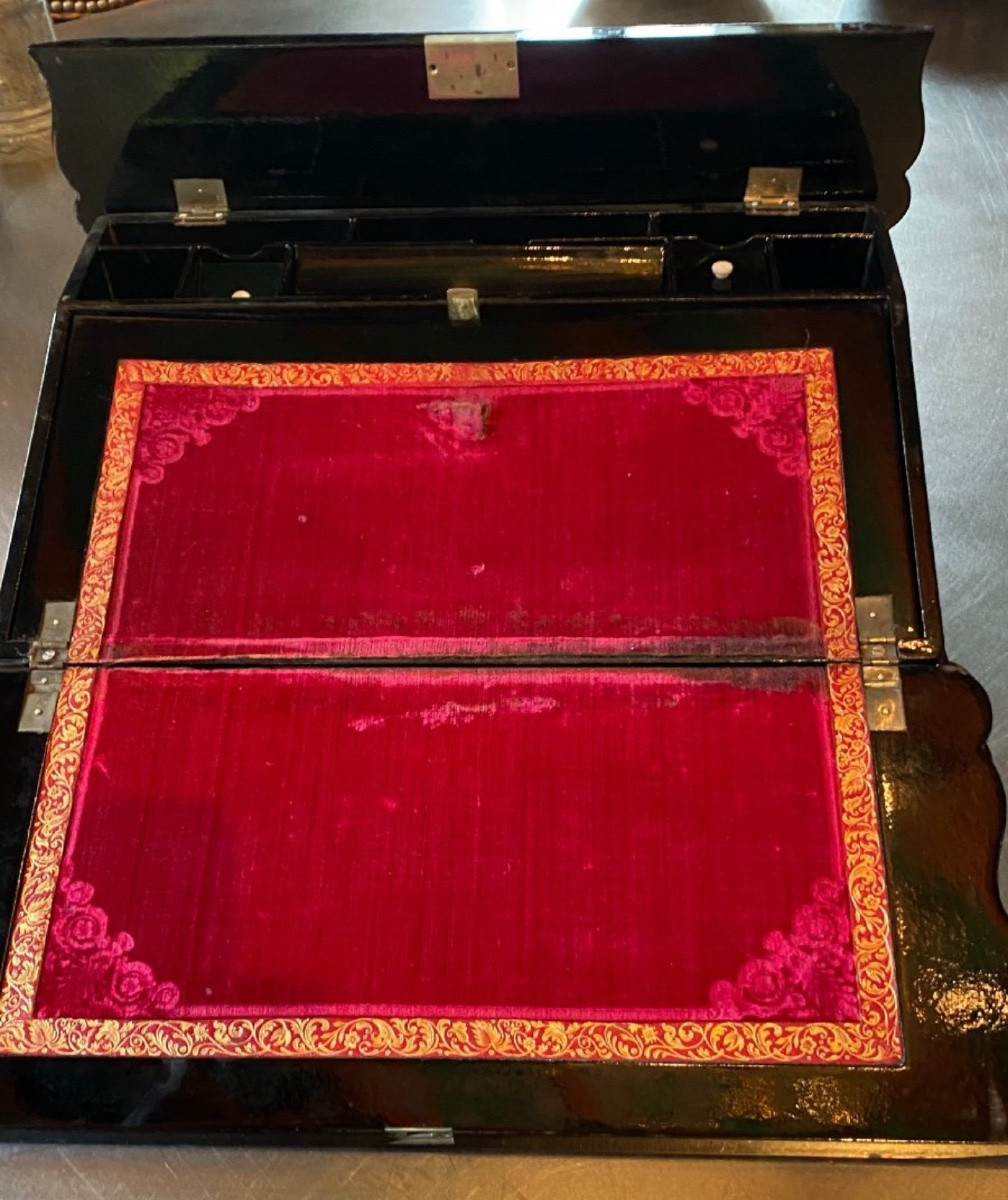 Napoleon III Period Burgoté Travel Writing Case-photo-3