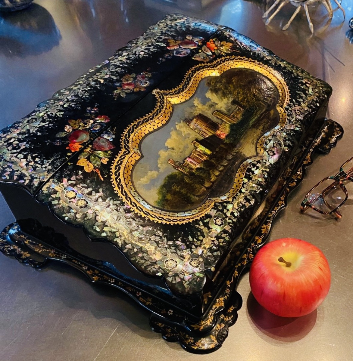 Napoleon III Period Burgoté Travel Writing Case-photo-2