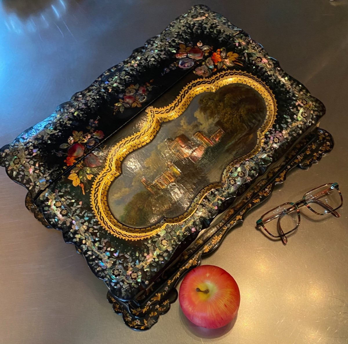 Napoleon III Period Burgoté Travel Writing Case-photo-4