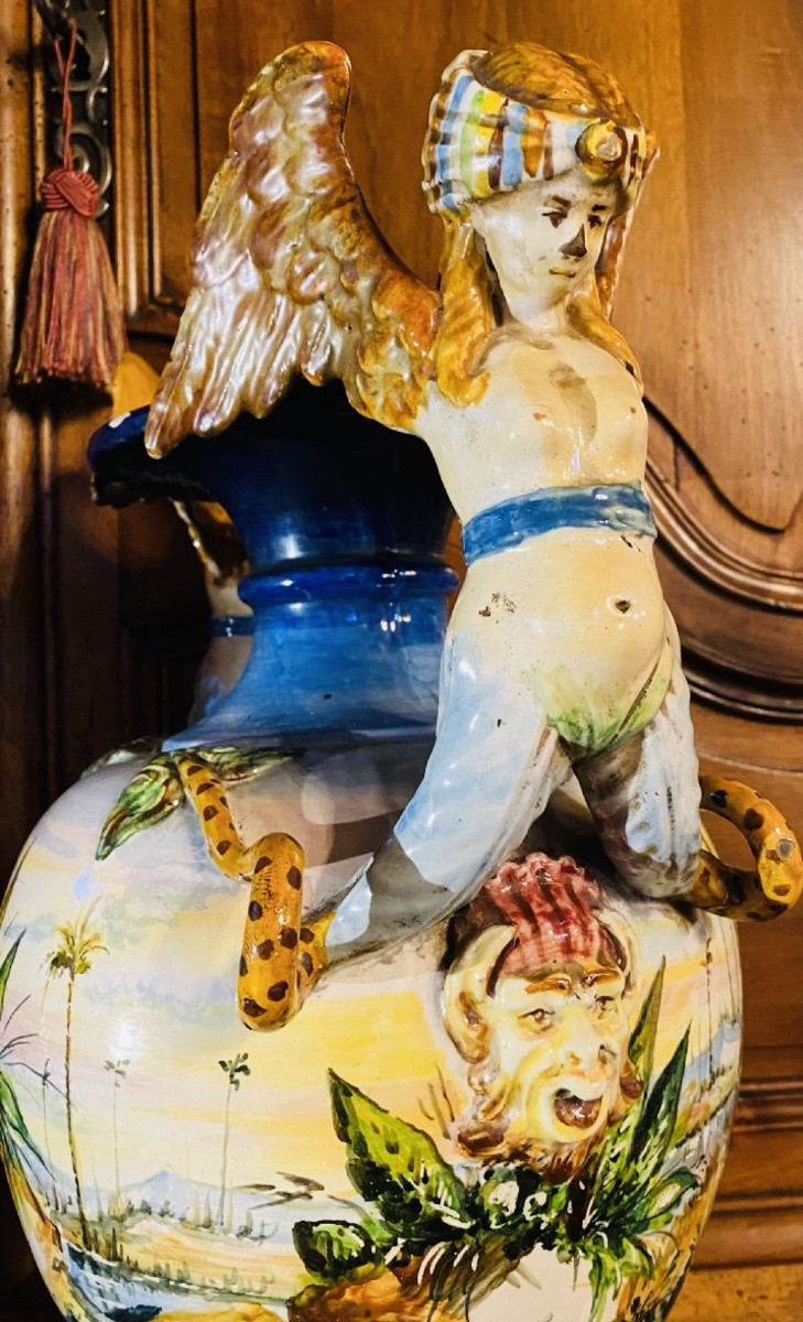 Imposant Vase En Majolique Italienne de style renaissance et datant Du XIX Eme Siècle "-photo-5
