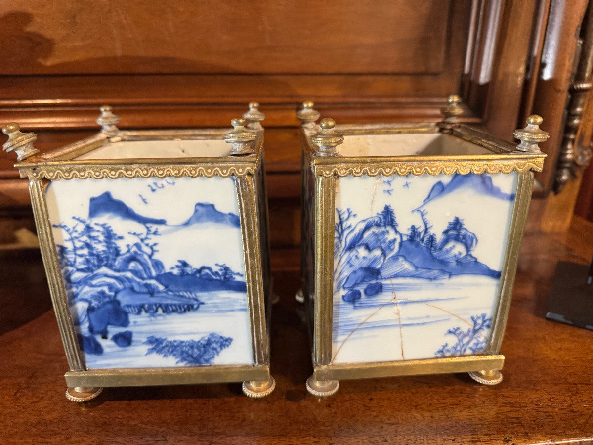 Pair Of Louis XVI Style Blue-veined Flower Boxes -photo-1